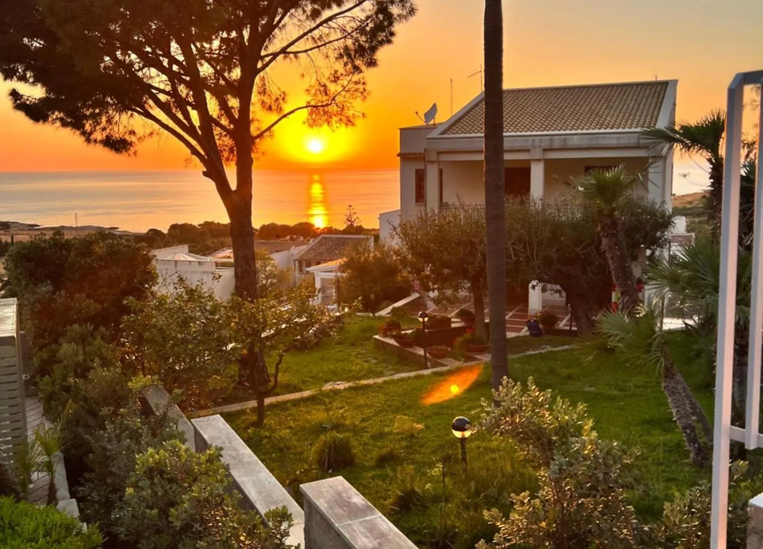 Guest house Stanza Privata Villa Aileen Macari Italy