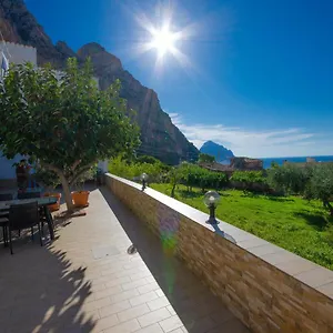 Guest house Da Clarissa, Macari
