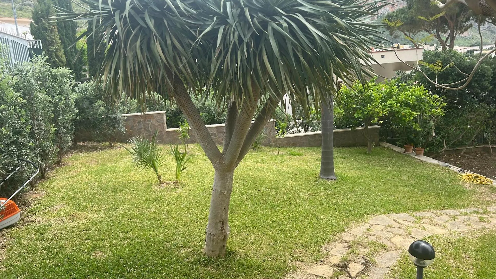 بيت ضيافة Stanza Privata Villa Aileen ماكاري